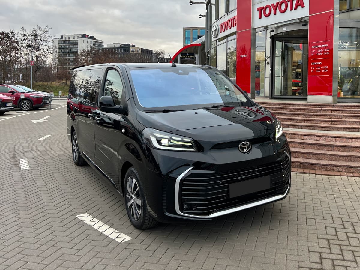 Toyota Proace Verso 2025